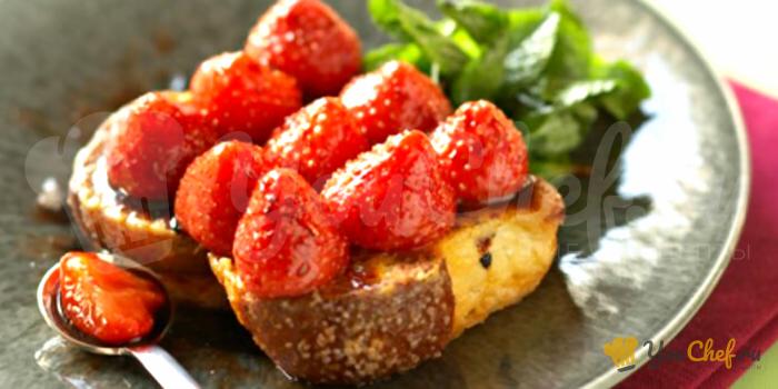 Французский тост с красными ягодами (рецепт 2)