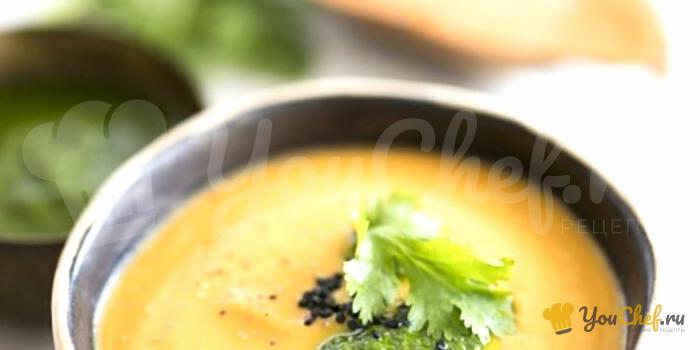 Детокс-суп из сладкого картофеля и цветной капусты с соевым кремом